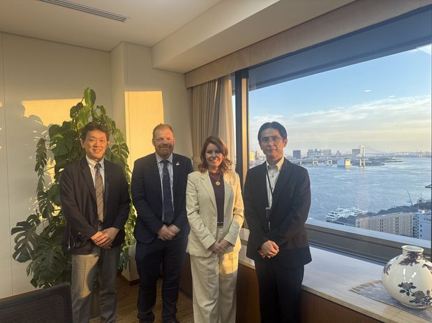 North East Mayor Kim McGuinness with Tokyo Gas Representatives